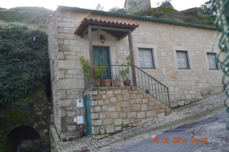 モンサント Casa Da Maria Bed & Breakfast エクステリア 写真